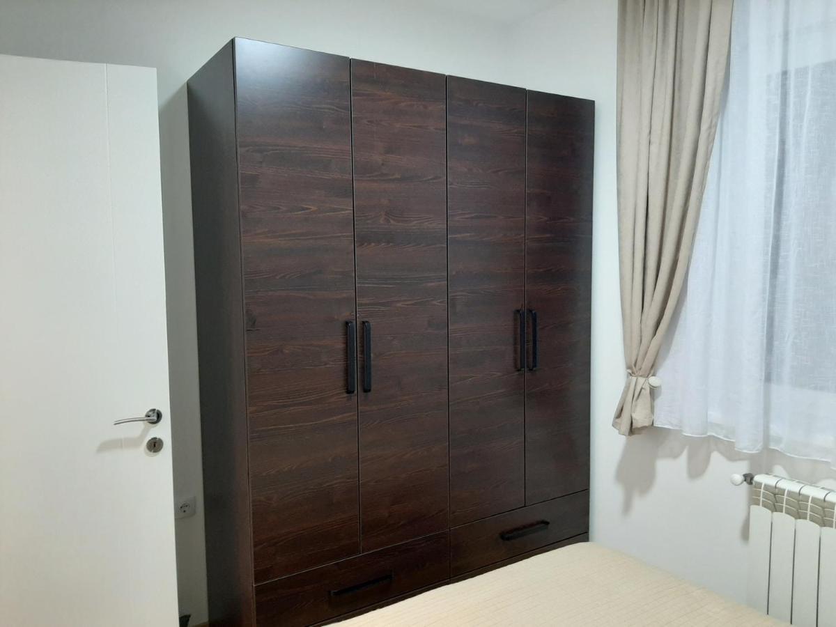 Apartman Viaggio Sremska Mitrovica Ngoại thất bức ảnh