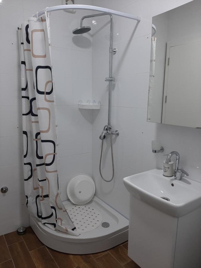 Apartman Viaggio Sremska Mitrovica Ngoại thất bức ảnh